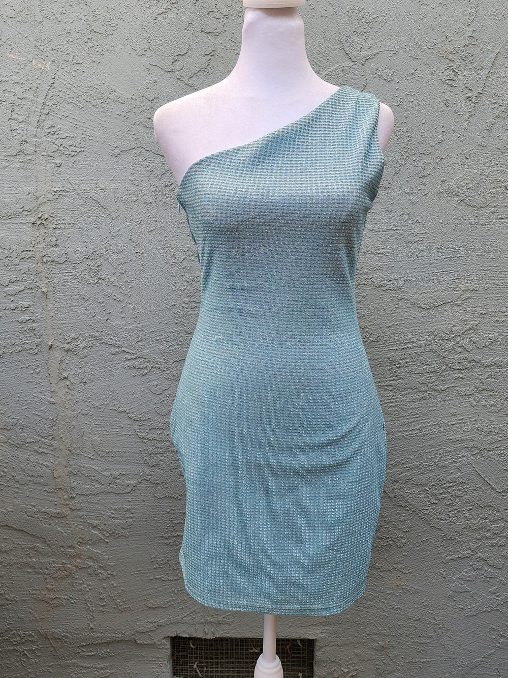NWT superdown REVOLVE Tiffany Ice Blue Metallic One Shoulder Mini Dress Small